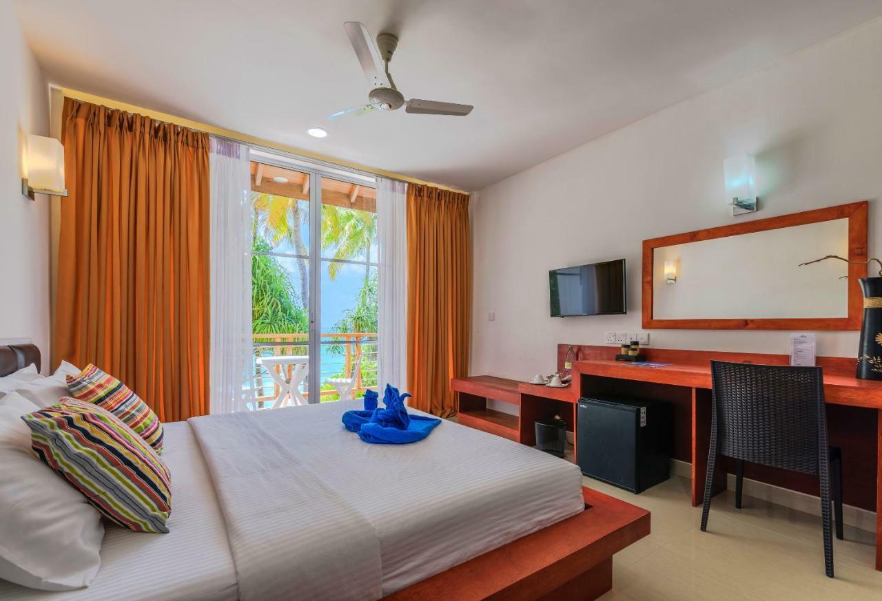 Athiri Beach Maldives Дігура Екстер'єр фото